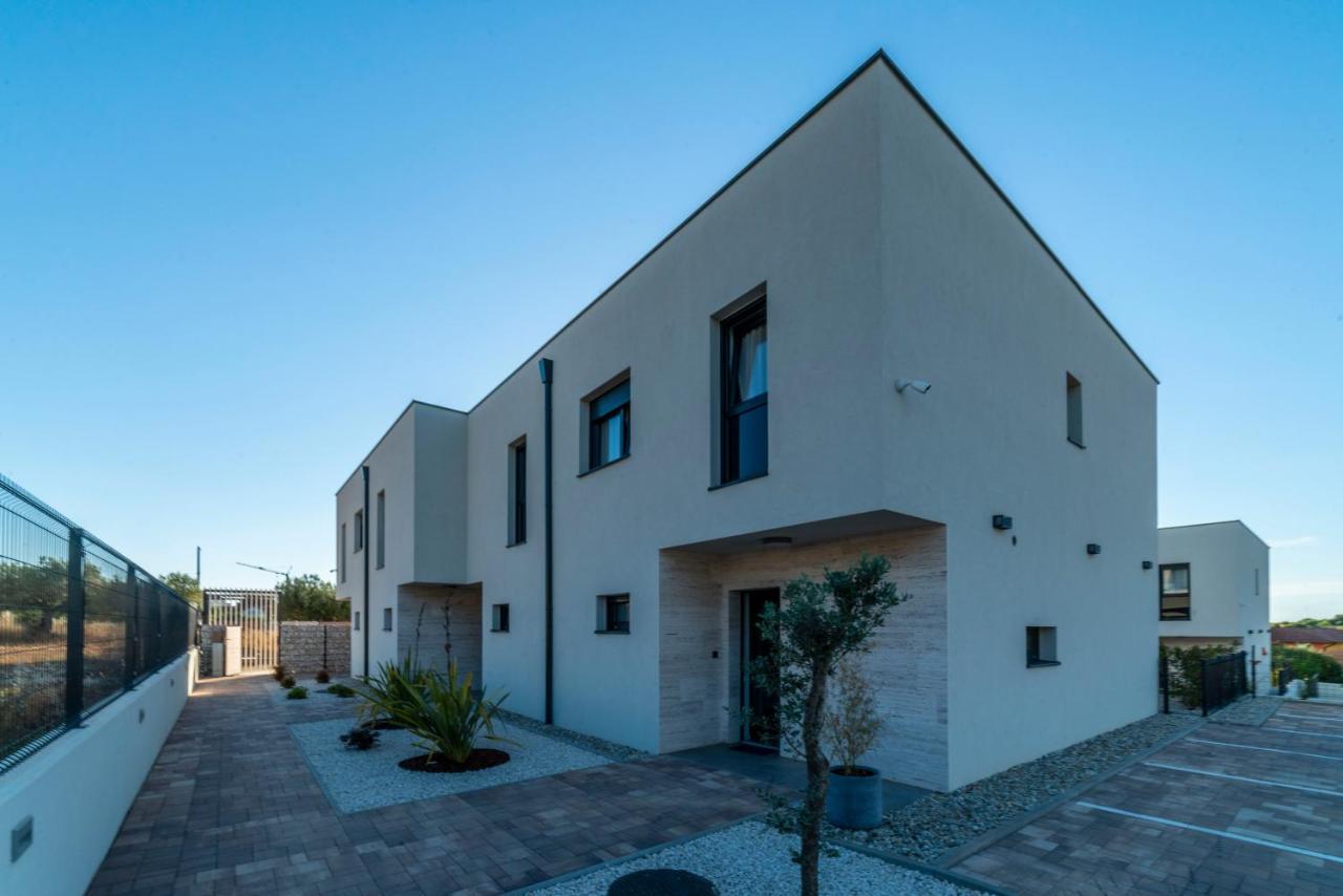 Pinna Residence - Vanga Pula Bagian luar foto